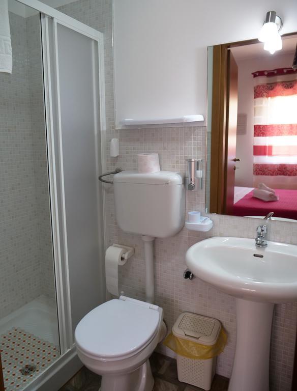 Camera Matrimoniale con Bagno Privato